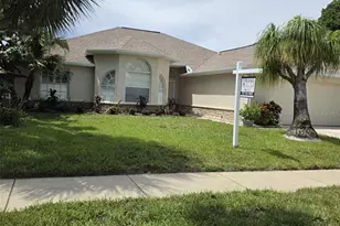 740 Salt Lake Dr, Tarpon Springs, FL 34689 - Photo 3