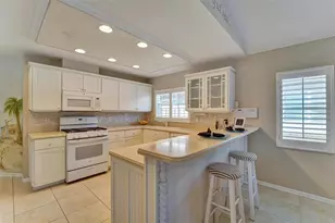 740 Salt Lake Dr, Tarpon Springs, FL 34689 - Photo 23