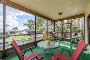 1462 Lakeview Dr, Tarpon Springs, FL 34689 - Photo 31