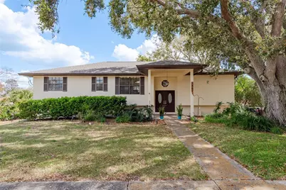 1462 Lakeview Drive, Tarpon Springs, FL 34689 - Photo 1