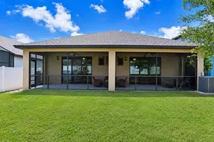 1214 Florablu Dr, Seffner, FL 33584 - Photo 51