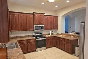 4266 High Ridge Ave, Spring Hill, FL 34609 - Photo 3