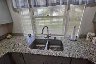 6234 Glen Eagles Ct, Spring Hill, FL 34606 - Photo 9