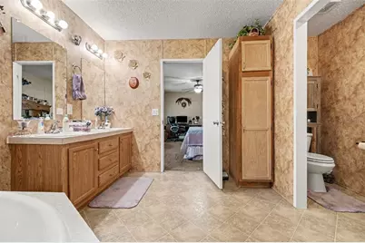 2205 Hibiscus Avenue, Middleburg, FL 32068 - Photo 13