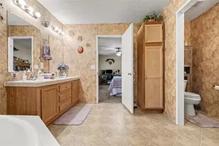 2205 Hibiscus Ave, Middleburg, FL 32068 - Photo 13