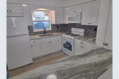 [Address not provided], Pinellas Park, FL 33782 - Photo 3