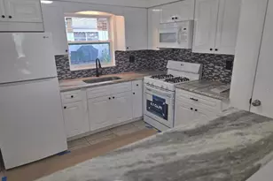 [Address not provided], Pinellas Park, FL 33782 - Photo 3