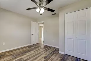 7926 Foxwood Dr, New Port Richey, FL 34653 - Photo 13