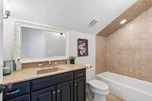 12716 Tradition Dr, Dade City, FL 33525 - Photo 11