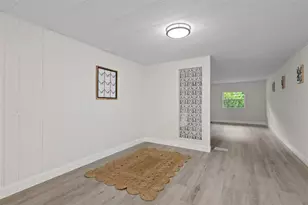 3450 Osage Dr, Zephyrhills, FL 33541 - Photo 13