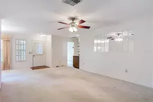 2077 Woodcutter Ct, Spring Hill, FL 34606 - Photo 17