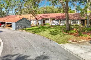 2077 Woodcutter Ct, Spring Hill, FL 34606 - Photo 7