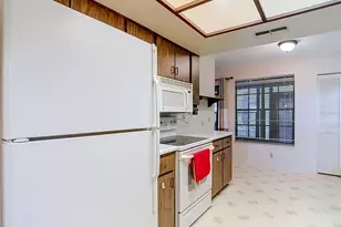 2077 Woodcutter Ct, Spring Hill, FL 34606 - Photo 29