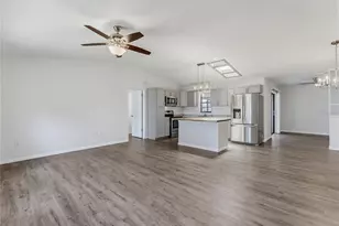 4526 Bayridge Ct, Spring Hill, FL 34606 - Photo 5