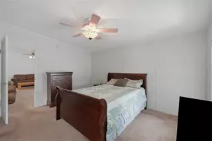 82221 F Street N, Pinellas Park, FL 33781 - Photo 17