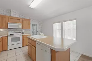 82221 F Street N, Pinellas Park, FL 33781 - Photo 15