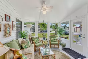 9528 Gray Fox Dr, Weeki Wachee, FL 34613 - Photo 25