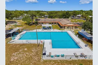 9528 Gray Fox Drive, Weeki Wachee, FL 34613 - Photo 31