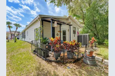 9528 Gray Fox Drive, Weeki Wachee, FL 34613 - Photo 21