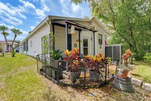 9528 Gray Fox Dr, Weeki Wachee, FL 34613 - Photo 21
