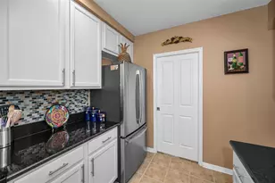 3436 Lonzalo Way, New Port Richey, FL 34655 - Photo 17