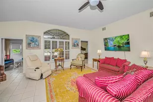 1323 Winding Willow Dr, Trinity, FL 34655 - Photo 9