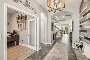 19529 Hayden Lake Ct, Land O Lakes, FL 34638 - Photo 5