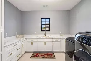 19529 Hayden Lake Ct, Land O Lakes, FL 34638 - Photo 35