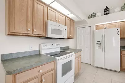 18601 Queen Brooks Court, Hudson, FL 34667 - Photo 15