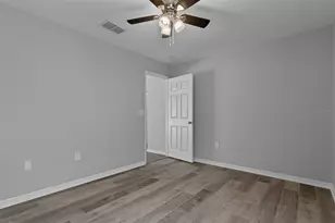 10370 Sandlor St, Spring Hill, FL 34608 - Photo 25