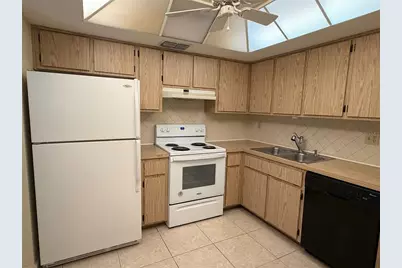 9221 Repondo Pl, New Port Richey, FL 34655 - Photo 5