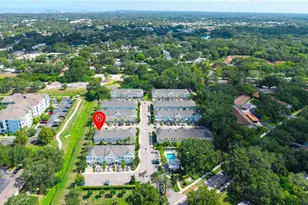 1100 Coral Ln, Dunedin, FL 34698 - Photo 35