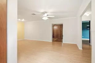37107 Bailey Hill Dr, Dade City, FL 33525 - Photo 7