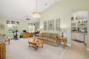 343 Royal Palm Way, Spring Hill, FL 34608 - Photo 19