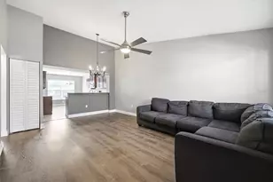 7807 Hardwick Dr, New Port Richey, FL 34653 - Photo 5