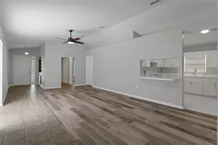 10370 Sandlor St, Spring Hill, FL 34608 - Photo 11