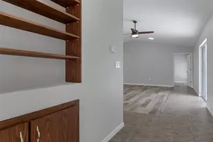10370 Sandlor St, Spring Hill, FL 34608 - Photo 7