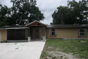 302 E 130th Ave, Tampa, FL 33612 - Photo 1