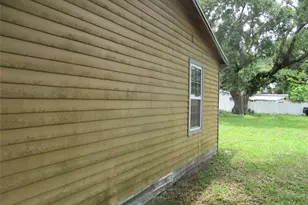 302 E 130th Ave, Tampa, FL 33612 - Photo 3