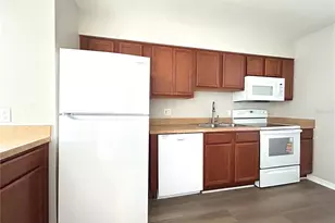 705 Haven Pl, Tarpon Springs, FL 34689 - Photo 11