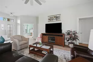 9196 Palm Beach Dr, Brooksville, FL 34613 - Photo 9