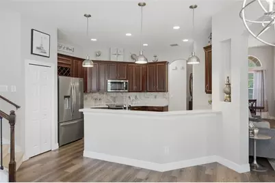12903 Drakefield Drive, Spring Hill, FL 34610 - Photo 21