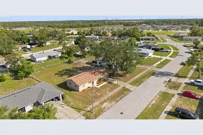 4480 Bromley Avenue, Spring Hill, FL 34609 - Photo 35