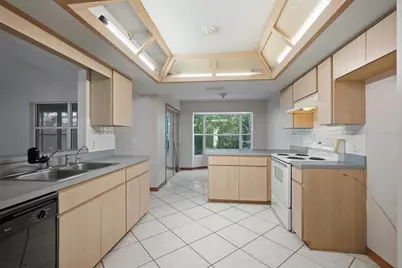 1325 W Sorrento Drive, Citrus Springs, FL 34434 - Photo 11