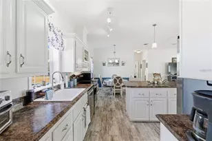 12441 Hexam Rd, Weeki Wachee, FL 34613 - Photo 9