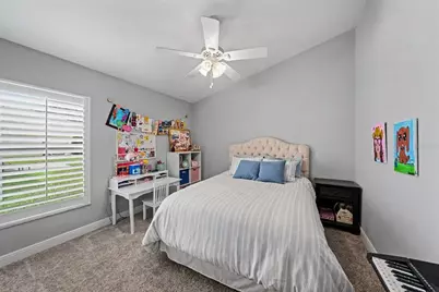 10617 Weybridge Drive, Tampa, FL 33626 - Photo 33