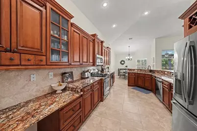 10617 Weybridge Drive, Tampa, FL 33626 - Photo 19