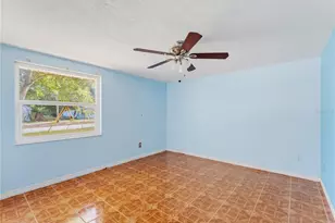 1116 E Oakwood St, Tarpon Springs, FL 34689 - Photo 47