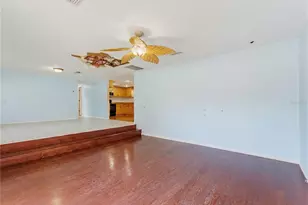 1116 E Oakwood St, Tarpon Springs, FL 34689 - Photo 15