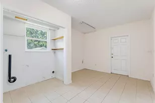 1116 E Oakwood St, Tarpon Springs, FL 34689 - Photo 27